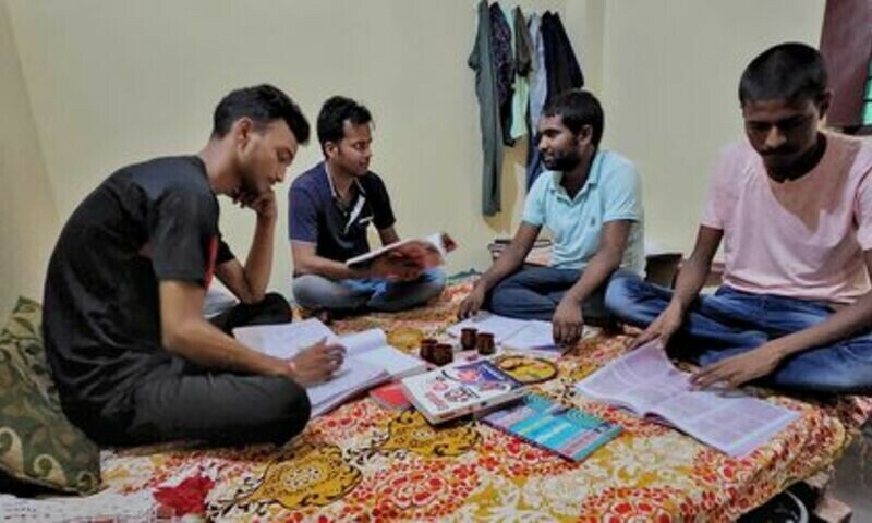 Young Indian job seekers fume over shortened military contracts