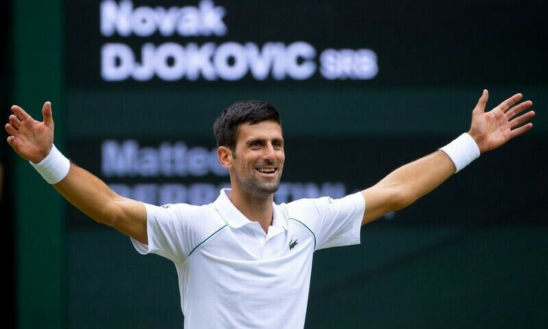 Djokovic eyes Wimbledon glory after Nadal pulls out