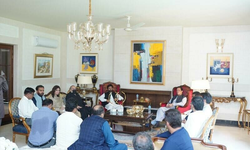 Punjab by-election heats up as PTI, PML-N workers clash