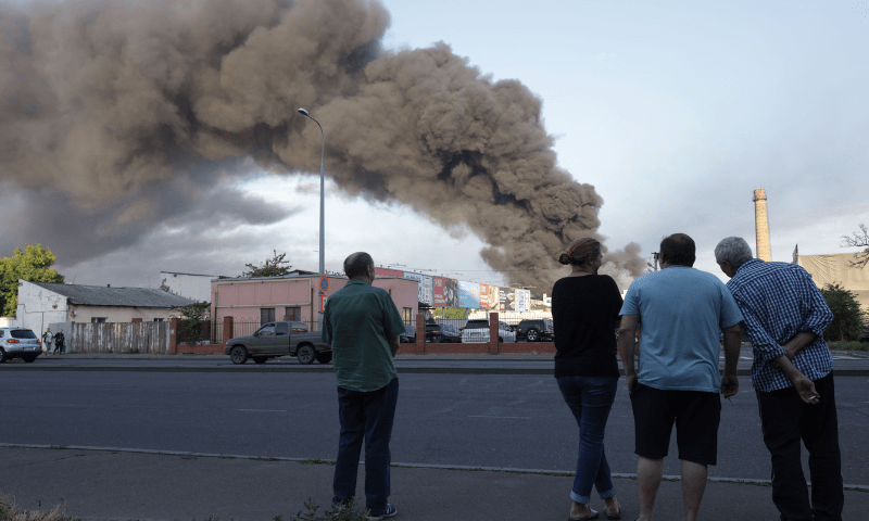 Warning sirens sound in Ukraine&rsquo;s capital as Russia steps up bombardment