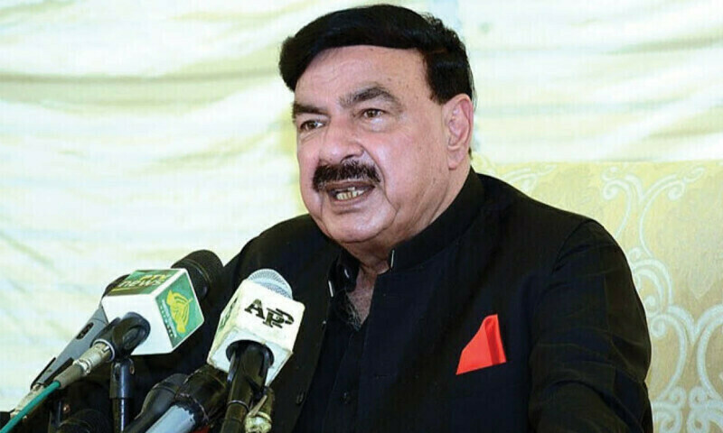 Zardari creating rifts between Nawaz and Shehbaz: Sheikh Rashid