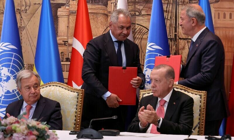 Ukraine, Russia seal grain deal as US pledges more military aid