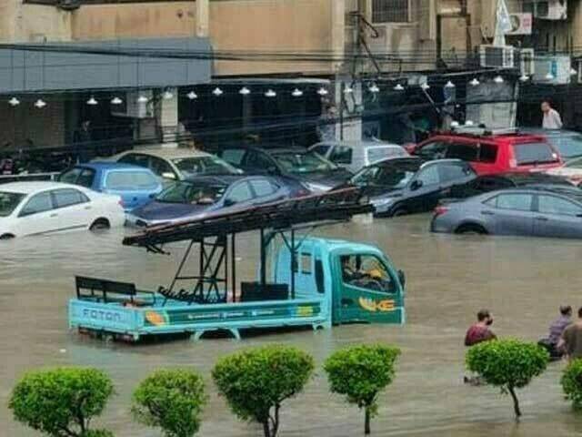 KE suspends power supply in some areas as Karachi continues to receive monsoon rains