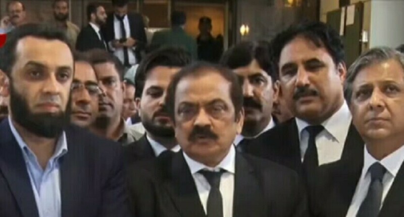 Govt to boycott SC proceedings unless full-bench formed