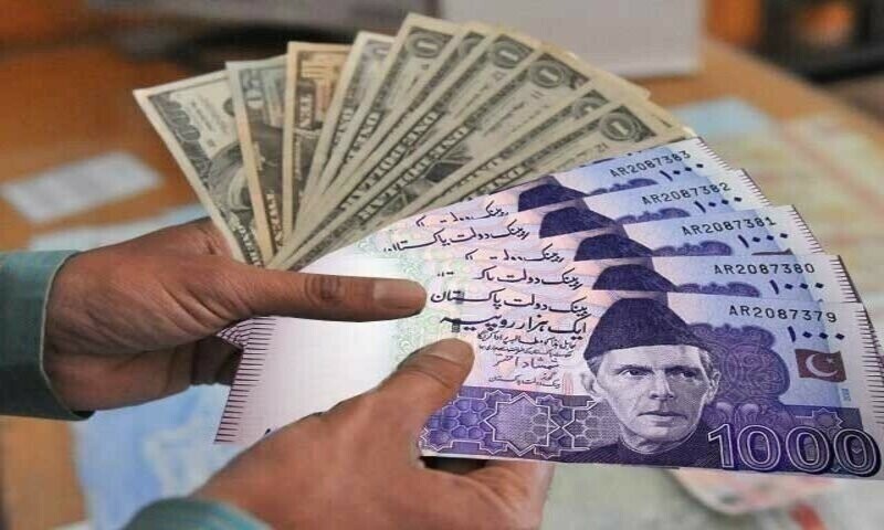 Rupee falls to historic low, closes near 233 against US dollar