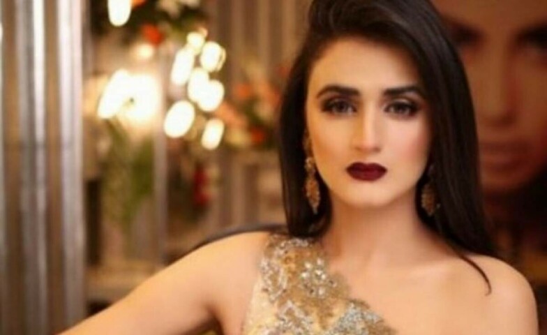 Hira Mani sparks controversy once again