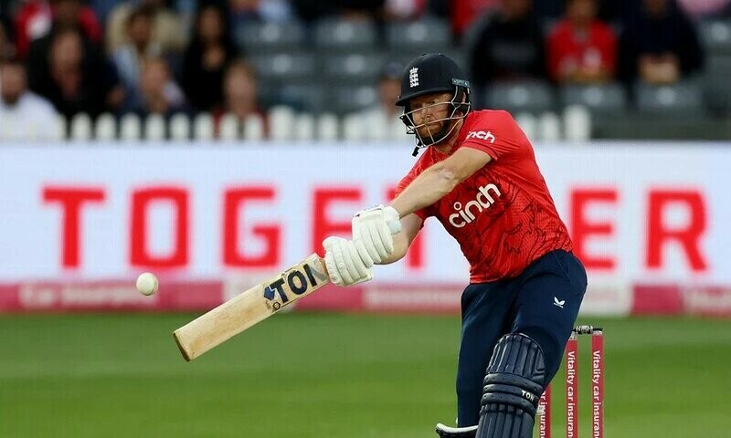 Bairstow leads England to victory over South Africa in 1st T20