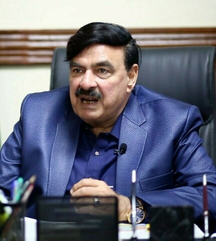 Govt, opposition have agreed to election in October: Sheikh Rasheed