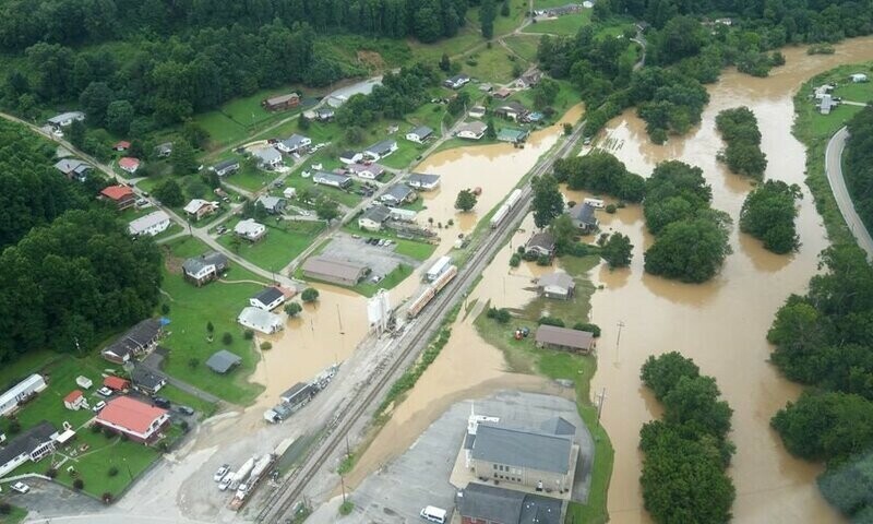 At least 16 die in &lsquo;epic&rsquo; Kentucky floods, including 6 children