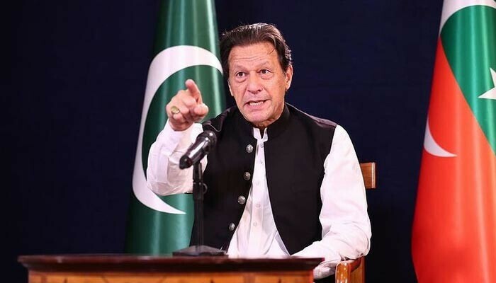Imran gets bail in 10 cases related to &lsquo;Azadi March&rsquo; violence