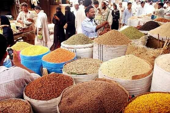 Inflation hits 14-year high over depleting foreign reserves, currency concerns
