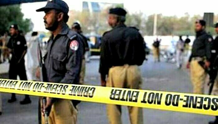Two cops martyred in blast at police headquarters in Karachi