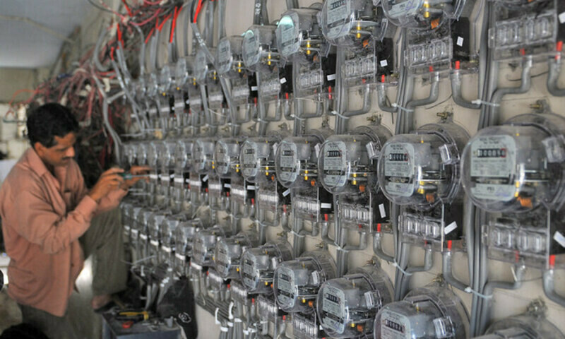 Fixed tax regime withdrawn on electricity bills for one year on traders&rsquo; community demand