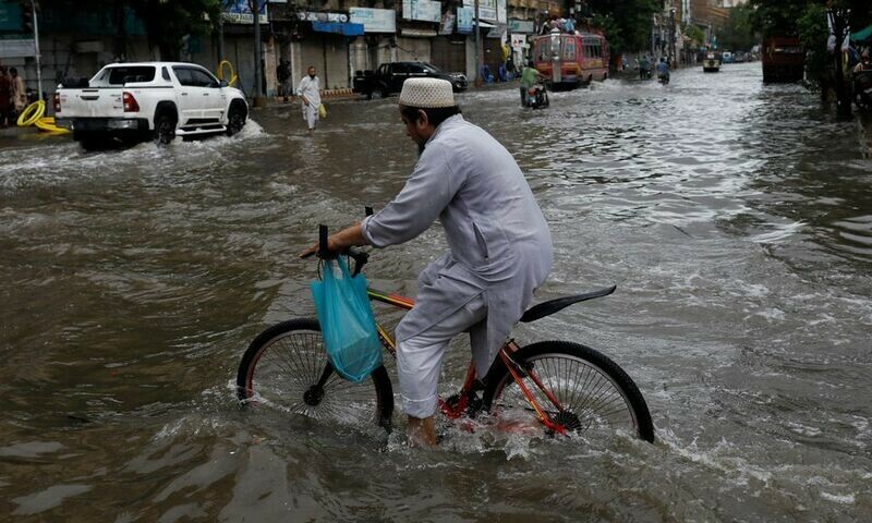 Rains reported in parts of Karachi amid &lsquo;vigorous&rsquo; monsoon activity forecasts