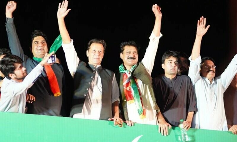 PEMRA bans TV channels from live telecast of PTI chief Imran Khan speeches