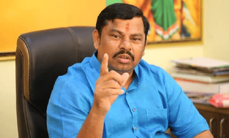 Indian politician from Modi&rsquo;s party detained after remarks against Holy Prophet