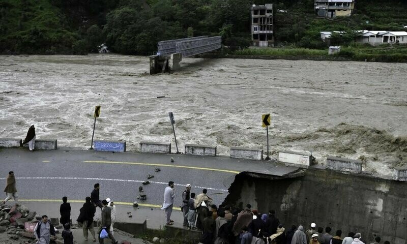 Foreign nations come forward to get Pakistan out of floods