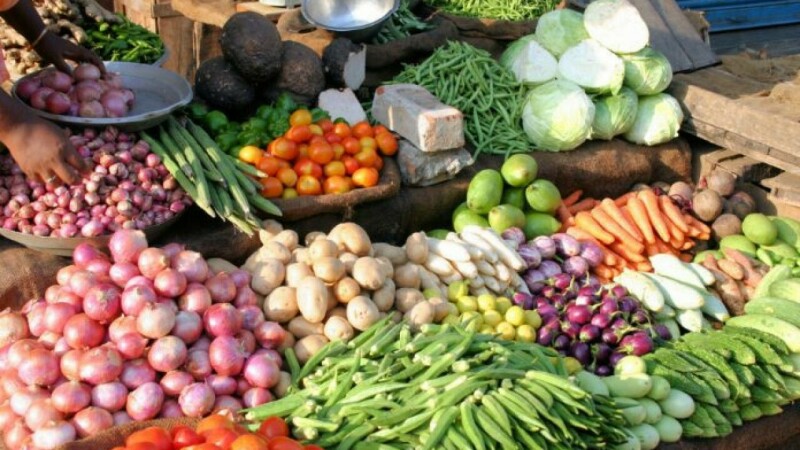Potato prices increase manifold as floods, rain add to soaring food inflation