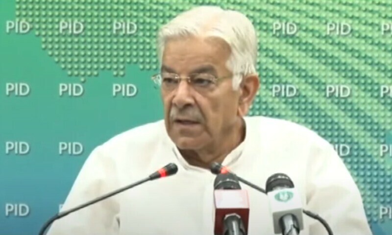 Army&rsquo;s job not to provide protection to politicians: Khawaja Asif