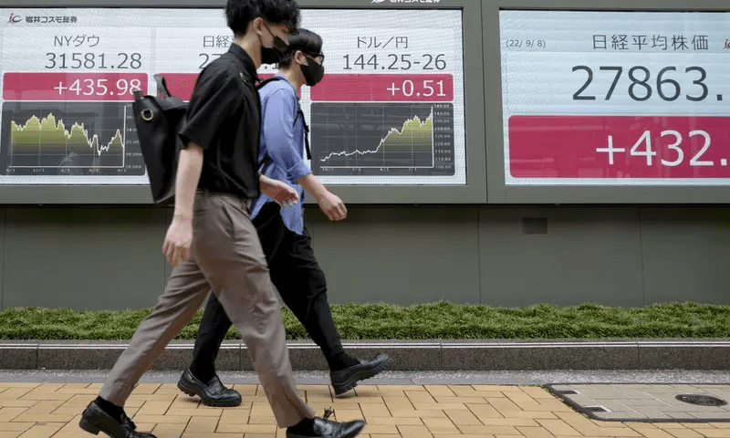 Asian markets rally in early trading, building on US gains