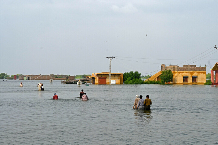 World in &lsquo;wrong direction&rsquo; as climate impacts worsen: UN