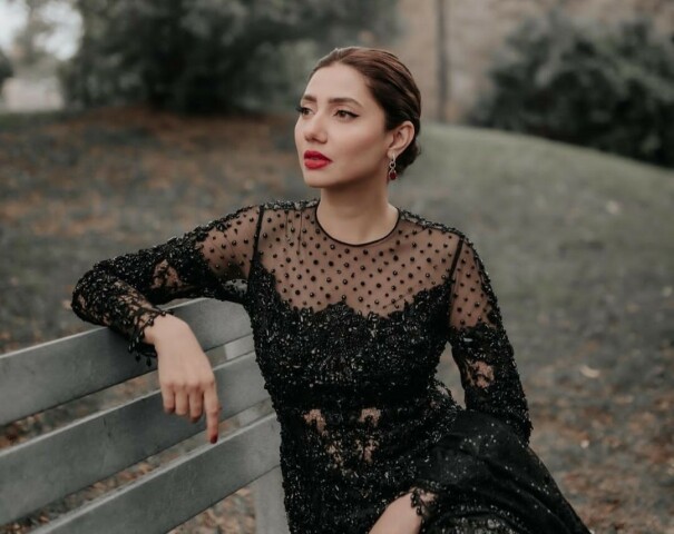 Mahira Khan responds to criticism on attending HUM awards in Toronto