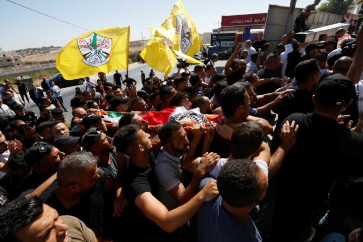 Palestinians mourn 7 year old who died from fear of Israeli forces