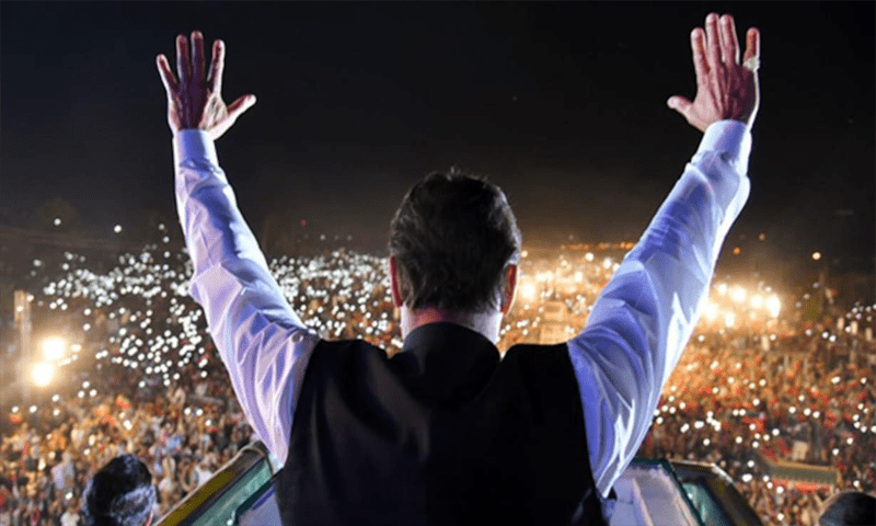 Imran Khan directs party leaders to get ready for &lsquo;Haqeeqi Azadi March&rsquo;