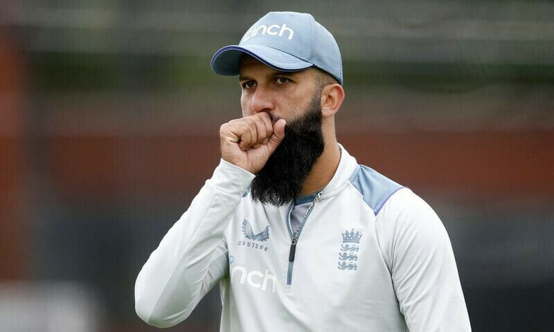 Moeen closes the door on England Test return
