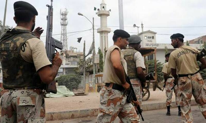 Two Rangers personnel injured in exhcnage of fire in Karachi