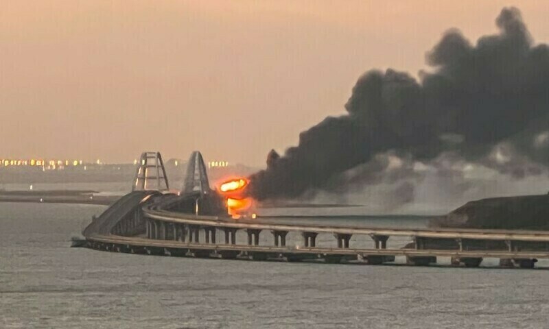 Blast damages prestige Crimea bridge central to Russia war effort
