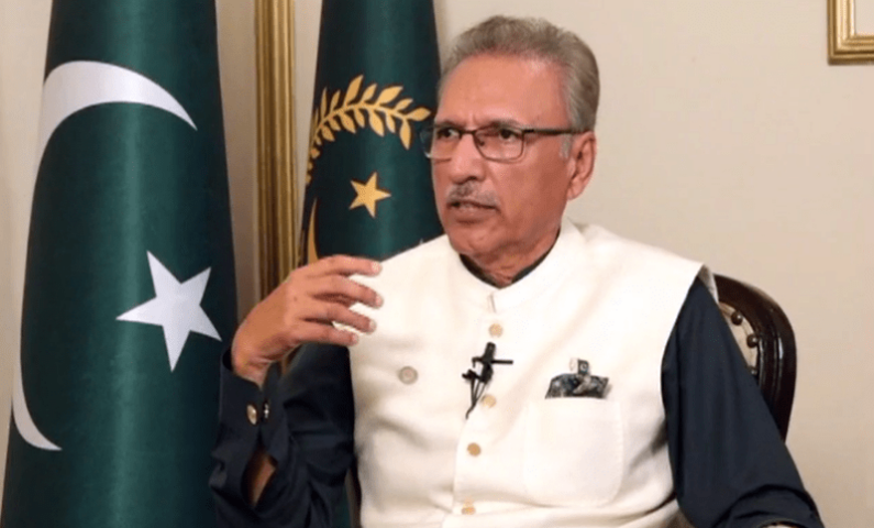 President Alvi says &lsquo;not convinced&rsquo; about foreign conspiracy but probe a must