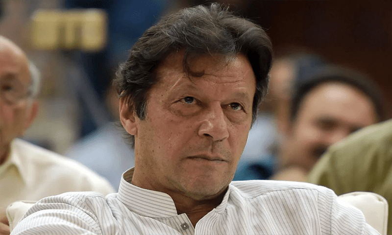 ECP asks Imran Khan to avoid commenting on LG polls in Karachi public gathering