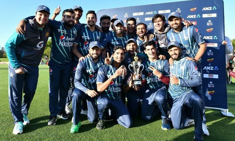 &lsquo;Pakistan do it in style&rsquo;: Nawaz stars as Babar-led unit down New Zealand in tri-series final