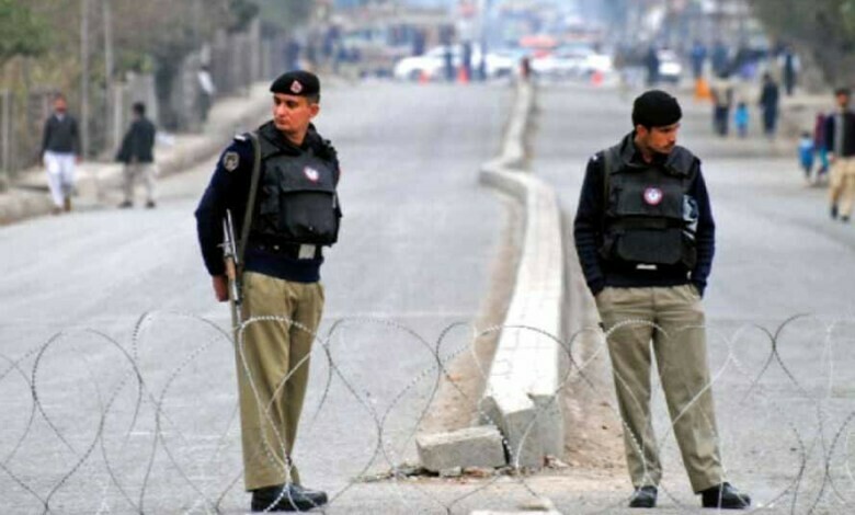 Two women among four shot dead in Kohat