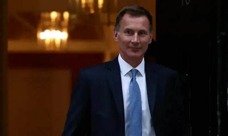 UK brings forward fiscal measures after budget turmoil