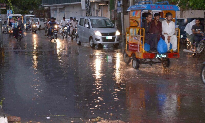 Mercury drops after many cities receive first winter showers