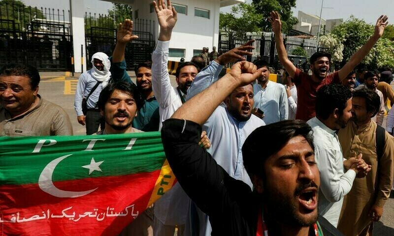 ECP writes letter to Islamabad DC, urges increasing security outside office