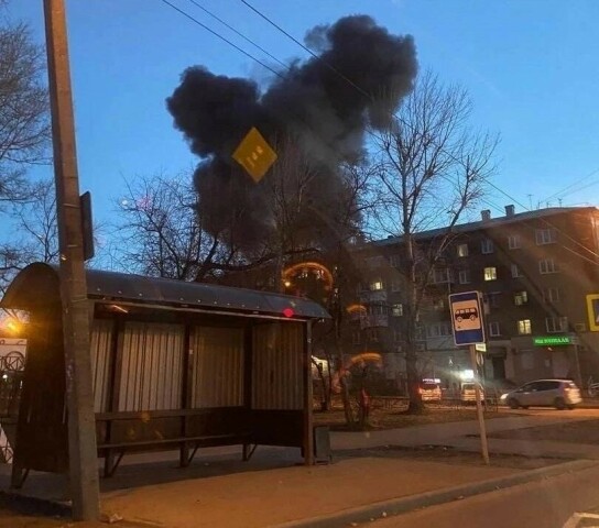 Two pilots dead after Russian jet crashes into building in Siberia