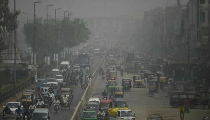 Karachi replaces Lahore as world&rsquo;s most-polluted city