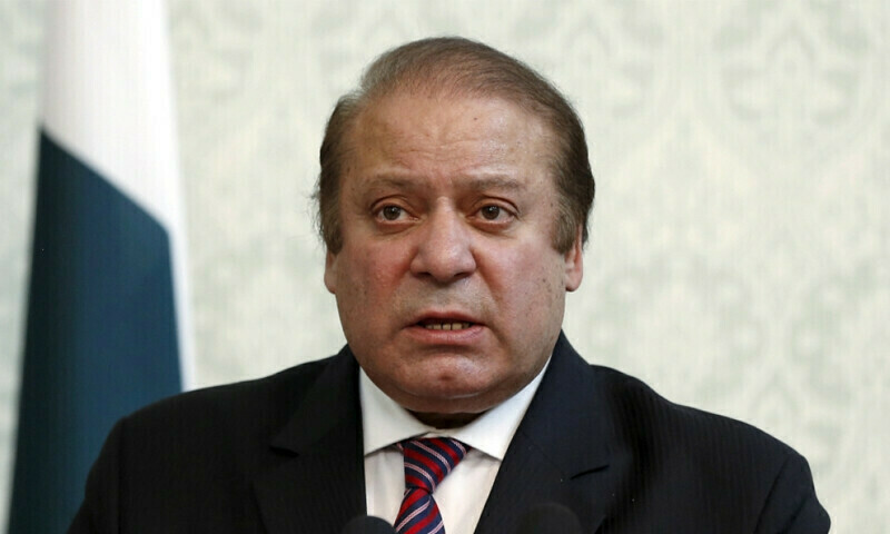 Imran&rsquo;s long march a bid to appoint army chief of his choice, claims Nawaz Sharif