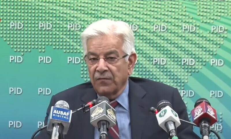 Defence minister lauds state institutions&rsquo; decision to stick to constitutionally defined role