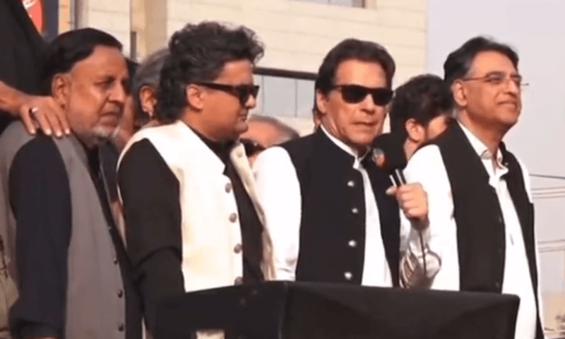 Imran demands Gen Bajwa sack &lsquo;errant officials responsible for Swati&rsquo;s torture&rsquo;