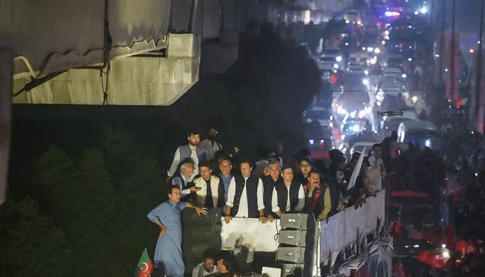 Imran Khan&rsquo;s unequivocal response to rumours of Lahore &lsquo;meeting&rsquo;