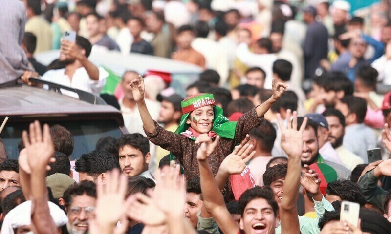 PTI&rsquo;s Azadi March resumes today under new schedule