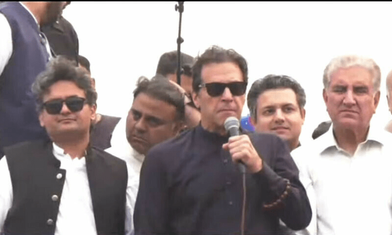 I&rsquo;m not Nawaz Sharif to start begging when cases come up: Imran Khan