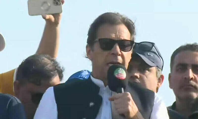 Crooks brought to power by those controlling NAB: Imran Khan