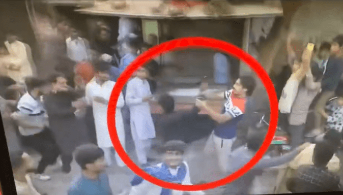 Youth who grappled with Imran Khan&rsquo;s shooter lauded as &lsquo;saviour&rsquo;