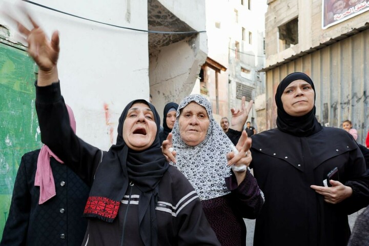 Israel says jets hit Hamas military site after rocket fire