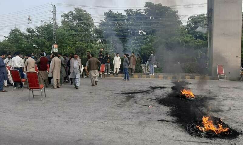 Rangers called in after PTI protesters block road near Islamabad airport